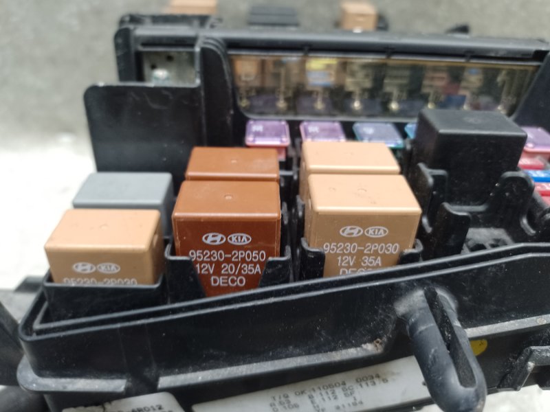 Блок предохранителей моторный отсек SONATA YF 10-14 2011 2.4 G4KK