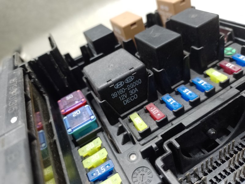 Блок предохранителей моторный отсек SONATA YF 10-14 2011 2.4 G4KK