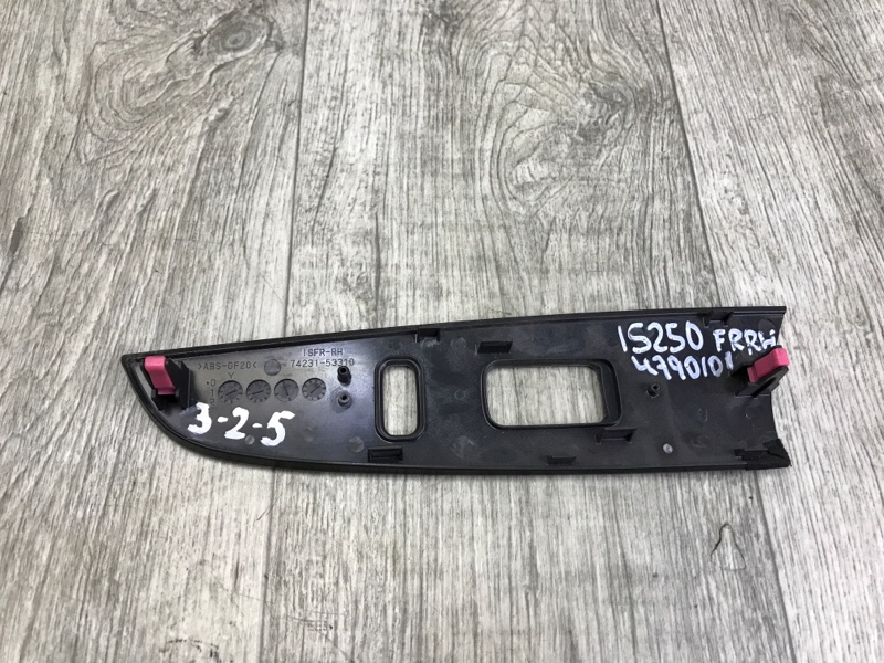 Накладка кнопок стеклоподъемника передняя правая IS250/350 05-13 2010 Седан 2.5