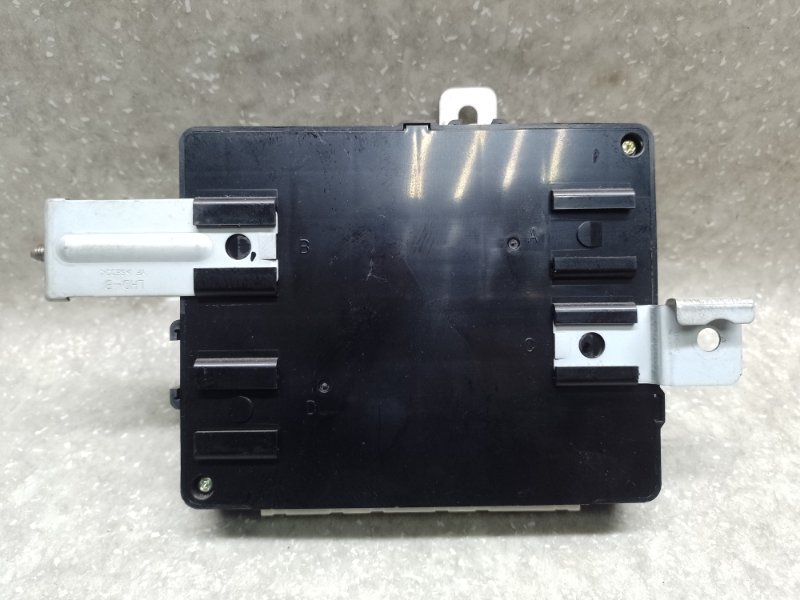 Блок комфорта SONATA YF 10-14 2011 2.4 G4KK Блок комфорта SONATA YF 10-14 2011 2.4 G4KK