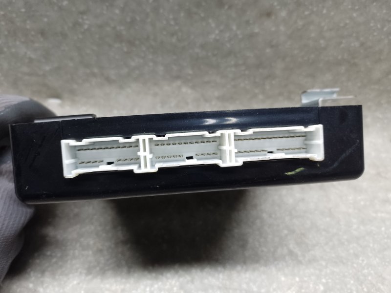 Блок комфорта HYUNDAI SONATA YF 10-14 2.4 G4KK Блок комфорта HYUNDAI SONATA YF 10-14 2.4 G4KK