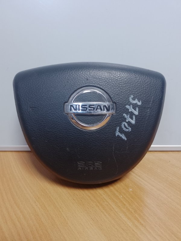 Запчасть подушка безопасности в руль NISSAN MURANO Z50 02-07 K851M-CA001 Б/У Подушка безопасности в руль NISSAN MURANO Z50 02-07 K851M-CA001 Б/У
