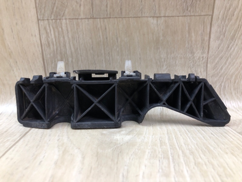 Кронштейн переднего бампера (на крыле) правый ACCENT RB 10- 2014 1.6 G4FD