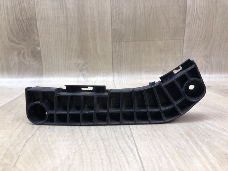 Кронштейн переднего бампера (на крыле) правый TOYOTA CAMRY 40 06-11 2007 3.5 2GR-FE 5253533040 Б/У