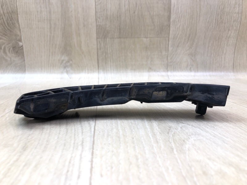 Кронштейн переднего бампера (на крыле) правый TOYOTA CAMRY 40 06-11 3.5 2GR-FE