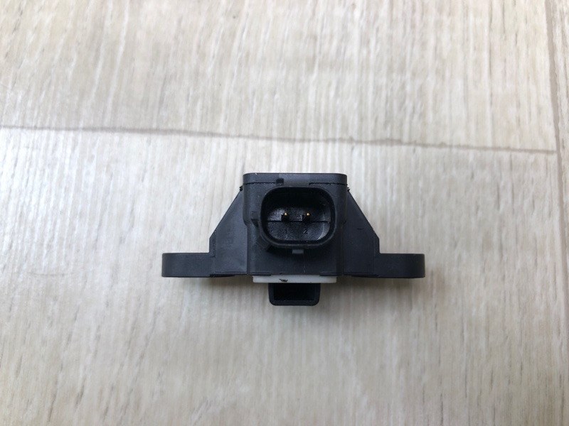 Датчик удара передний RIO FB 17- 2019 1.6 G4FM Датчик удара передний RIO FB 17- 2019 1.6 G4FM