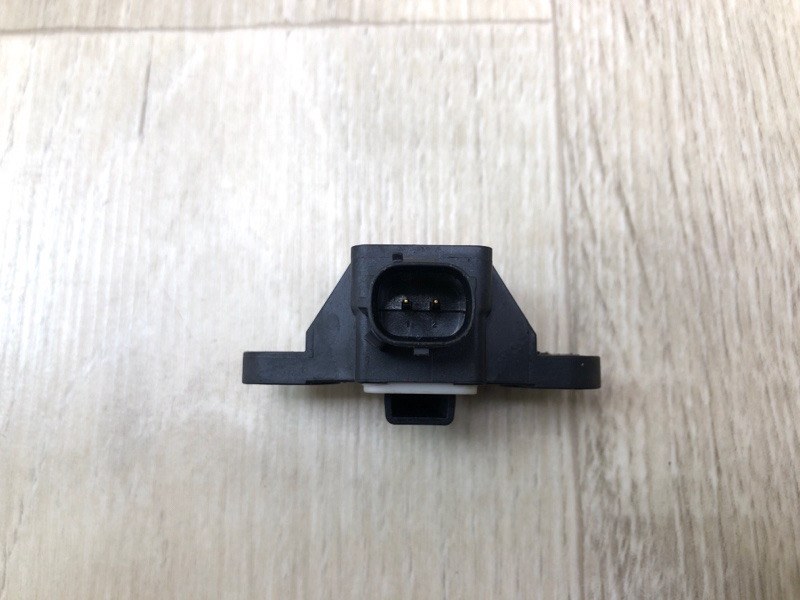 Датчик удара передний RIO FB 17- 2019 1.6 G4FM Датчик удара передний RIO FB 17- 2019 1.6 G4FM