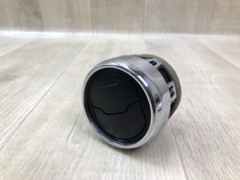 Дефлектор воздушный FORD MUSTANG 15- 2017 Кабриолет 3.7 C37PDED FR3Z-19893-AE Б/У