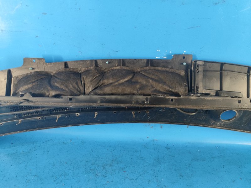 Пластик под лобовое стекло / Жабо X-TRAIL/ROGUE T33 20- 2021 2.5 PR25DD