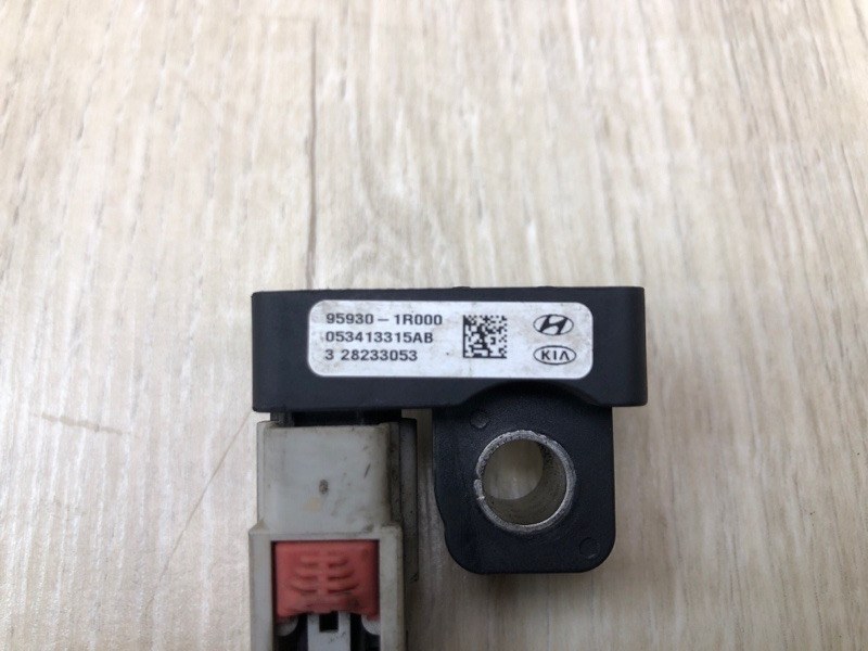 Датчик удара передний ACCENT RB 10- 2014 1.6 G4FD