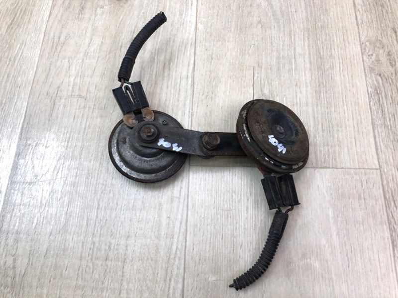 Запчасть сигнал SUZUKI GRAND VITARA XL-7 01-06 2003 2.7 H27A 38500-65D30 Б/У Сигнал SUZUKI GRAND VITARA XL-7 01-06 2003 2.7 H27A 38500-65D30 Б/У