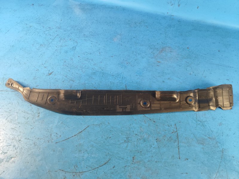 Пыльник крыла передний правый X-TRAIL/ROGUE T33 20- 2021 2.5 PR25DD