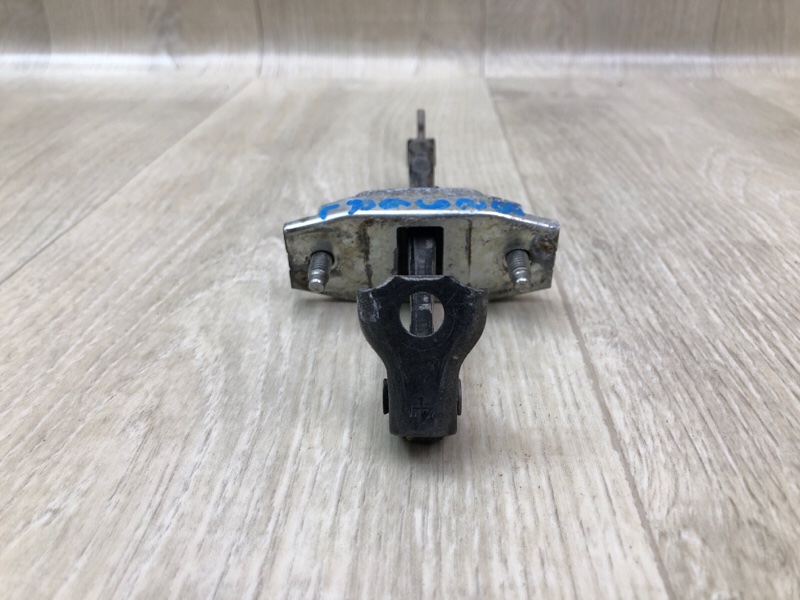 Ограничитель двери задний левый TOYOTA VENZA 09-16 3.5 2GR-FE Ограничитель двери задний левый TOYOTA VENZA 09-16 3.5 2GR-FE