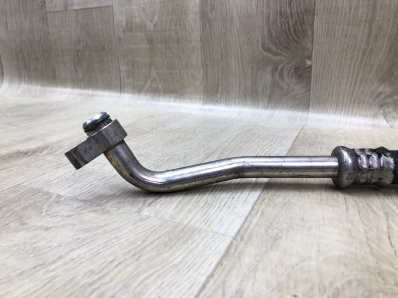 Трубка кондиционера SIENNA 11-16 2014 3.5 2GR-FE Трубка кондиционера SIENNA 11-16 2014 3.5 2GR-FE