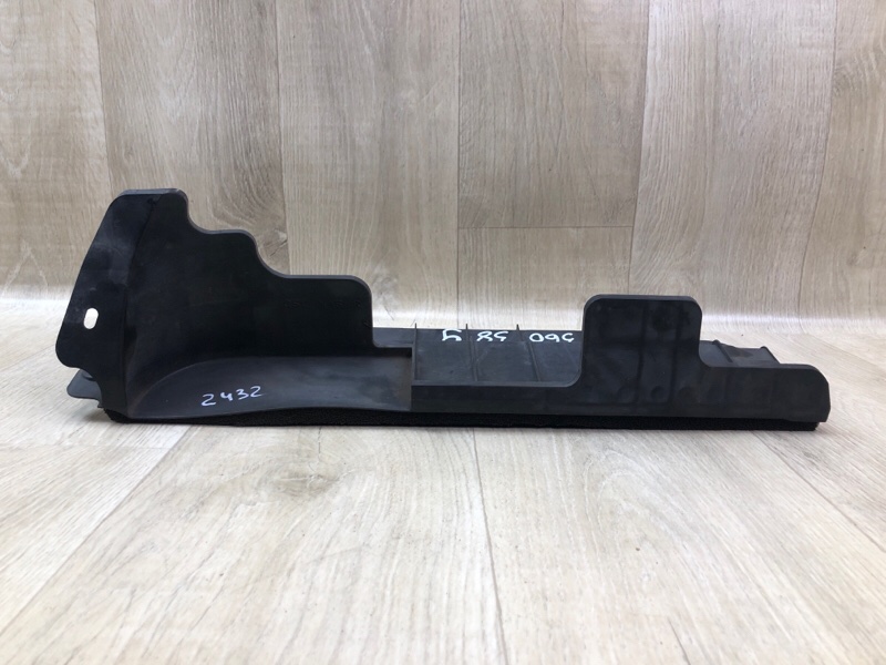 Дефлектор радиатора правый HYUNDAI ELANTRA MD 10-15 1.8 G4NB Дефлектор радиатора правый HYUNDAI ELANTRA MD 10-15 1.8 G4NB