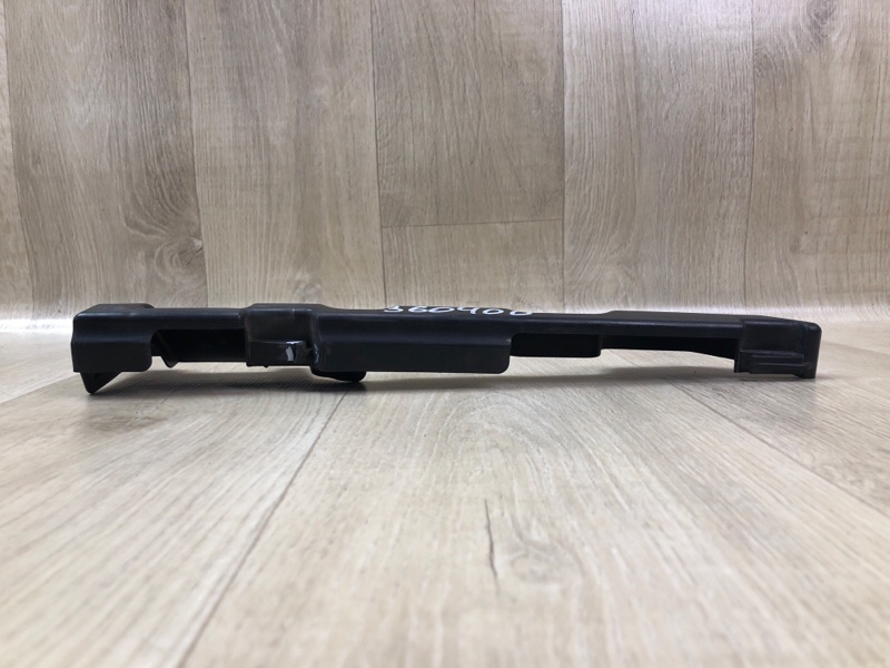 Дефлектор радиатора правый ACCENT RB 10- 2011 ХЭТЧБЭК 1.6 G4FD Дефлектор радиатора правый ACCENT RB 10- 2011 ХЭТЧБЭК 1.6 G4FD