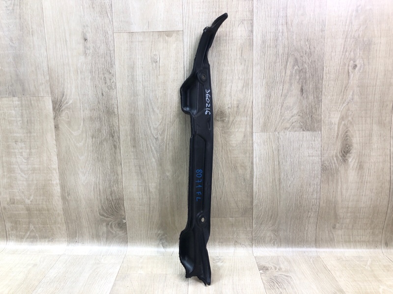 Запчасть пыльник крыла передний левый HYUNDAI VELOSTER 11-18 2013 1.6 G4FD 841412V000 Б/У Пыльник крыла передний левый HYUNDAI VELOSTER 11-18 2013 1.6 G4FD 841412V000 Б/У