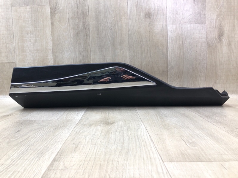 Накладка двери задняя левая X-TRAIL/ROGUE T33 20- 2021 2.5 PR25DD Накладка двери задняя левая X-TRAIL/ROGUE T33 20- 2021 2.5 PR25DD