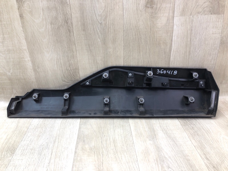 Накладка двери задняя левая X-TRAIL/ROGUE T33 20- 2021 2.5 PR25DD Накладка двери задняя левая X-TRAIL/ROGUE T33 20- 2021 2.5 PR25DD