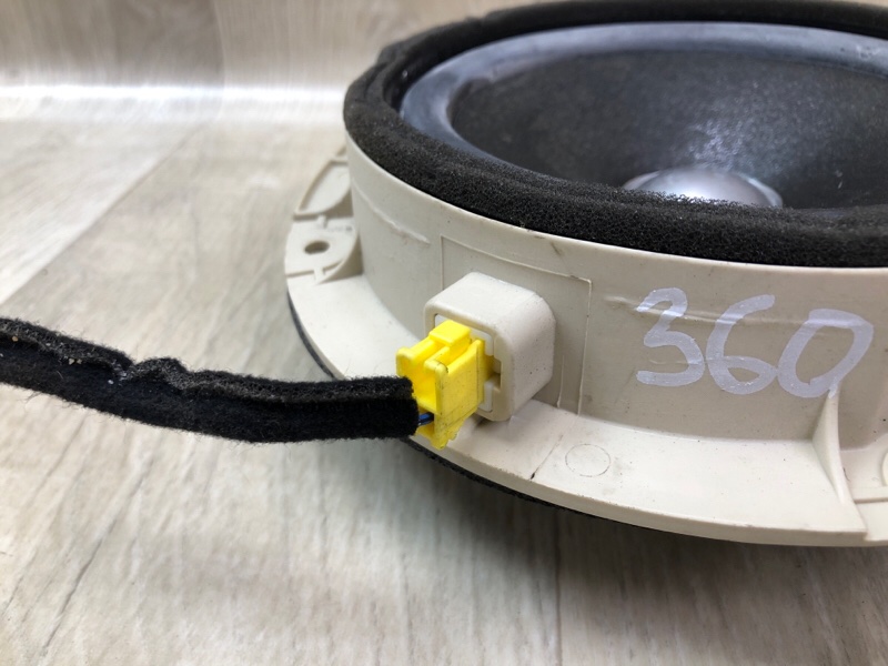 Динамик передний левый HYUNDAI VELOSTER 11-18 1.6 G4FD Динамик передний левый HYUNDAI VELOSTER 11-18 1.6 G4FD