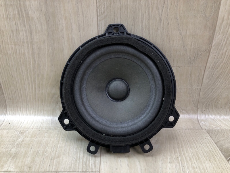 Запчасть динамик задний левый KIA RIO FB 17- 2019 1.6 G4FM 96330-H9000 Б/У Динамик задний левый KIA RIO FB 17- 2019 1.6 G4FM 96330-H9000 Б/У