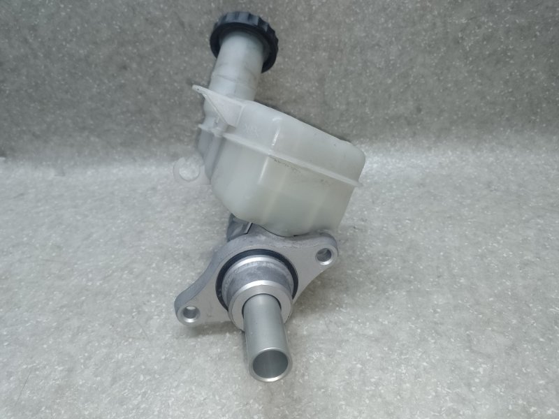 Главный тормозной цилиндр MITSUBISHI OUTLANDER XL 05-13 3.0 6B31 Главный тормозной цилиндр MITSUBISHI OUTLANDER XL 05-13 3.0 6B31