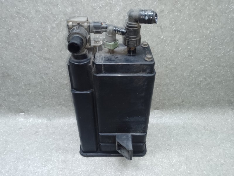 Абсорбер топливный MITSUBISHI OUTLANDER XL 05-13 2007 3.0 6B31 1780A029 Б/У