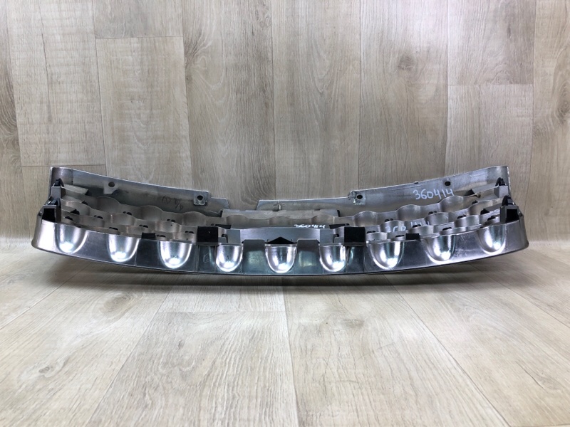 Решетка радиатора FX S50 03-08 Внедорожник