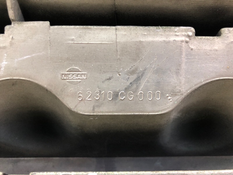 Решетка радиатора FX S50 03-08 Внедорожник