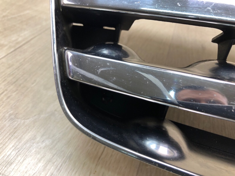 Решетка радиатора FX S50 03-08 Внедорожник