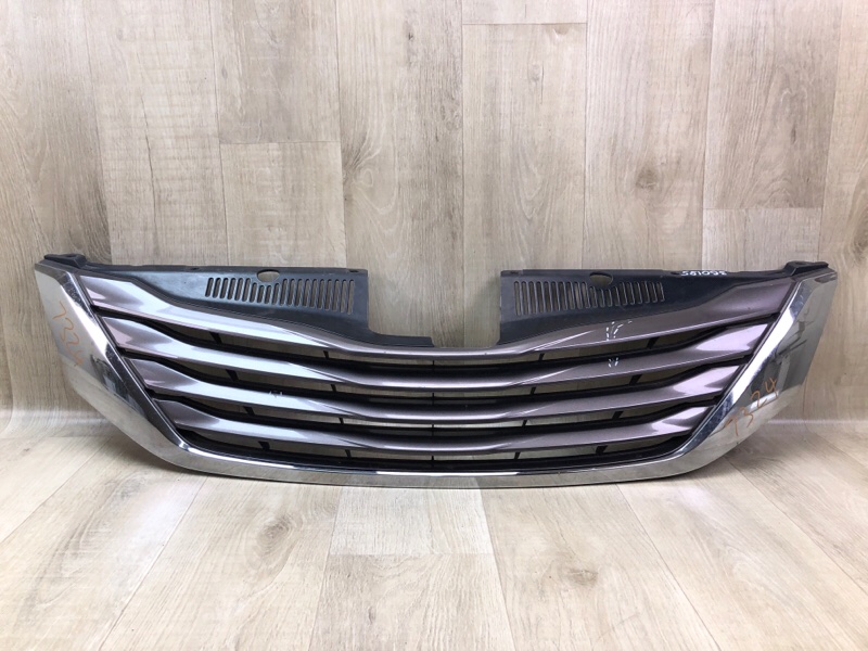 Решетка радиатора TOYOTA SIENNA 11-16 2014 3.5 2GR-FE 5310108080 Б/У