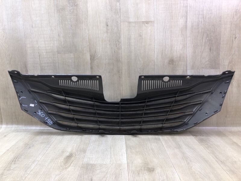 Решетка радиатора SIENNA 11-16 2014 3.5 2GR-FE