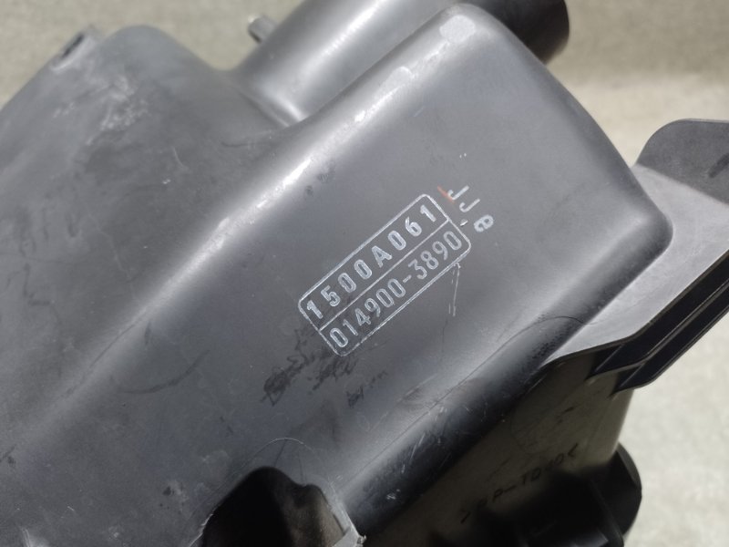 Корпус воздушного фильтра OUTLANDER XL 05-13 2007 3.0 6B31