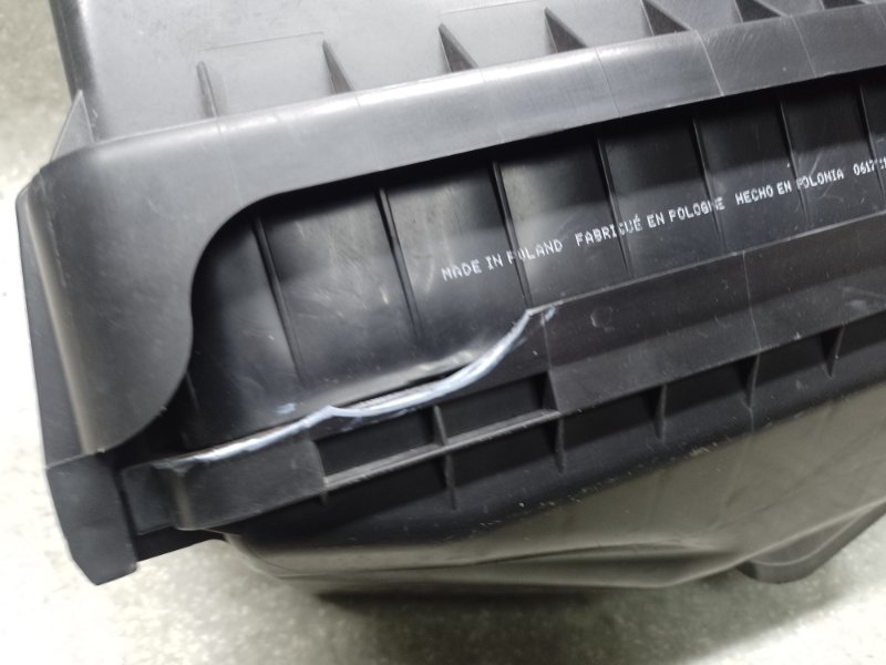 Корпус воздушного фильтра OUTLANDER XL 05-13 2007 3.0 6B31