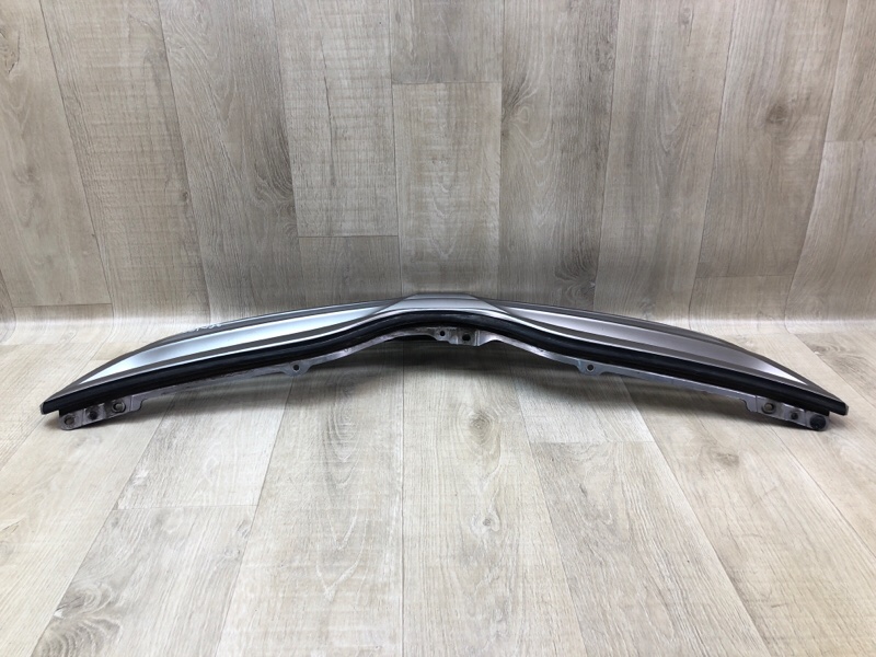 Решетка радиатора TOYOTA VENZA 09-16 3.5 2GR-FE