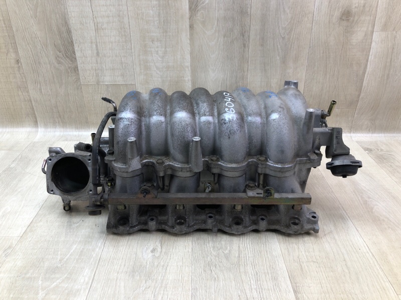 Коллектор впускной FX S50 03-08 2006 VK45DE