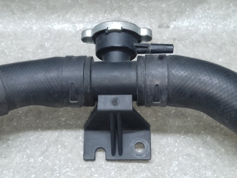 Горловина радиатора OUTLANDER XL 05-13 2007 3.0 6B31 Горловина радиатора OUTLANDER XL 05-13 2007 3.0 6B31