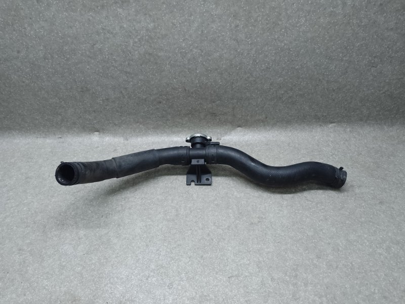 Горловина радиатора OUTLANDER XL 05-13 2007 3.0 6B31 Горловина радиатора OUTLANDER XL 05-13 2007 3.0 6B31