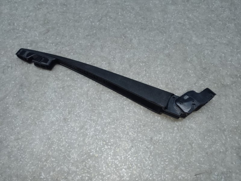 Поводок стеклоочистителя задний MITSUBISHI OUTLANDER XL 05-13 2007 3.0 6B31 8253A029 Б/У