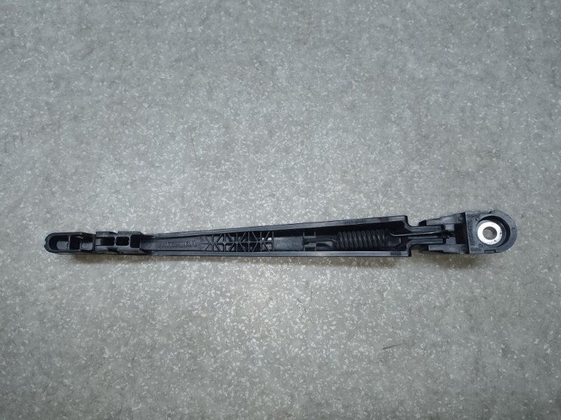 Поводок стеклоочистителя задний MITSUBISHI OUTLANDER XL 05-13 3.0 6B31