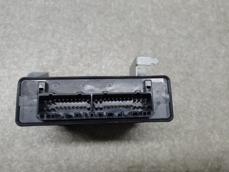 Блок управления АКПП MITSUBISHI OUTLANDER XL 05-13 3.0 6B31 Блок управления АКПП MITSUBISHI OUTLANDER XL 05-13 3.0 6B31