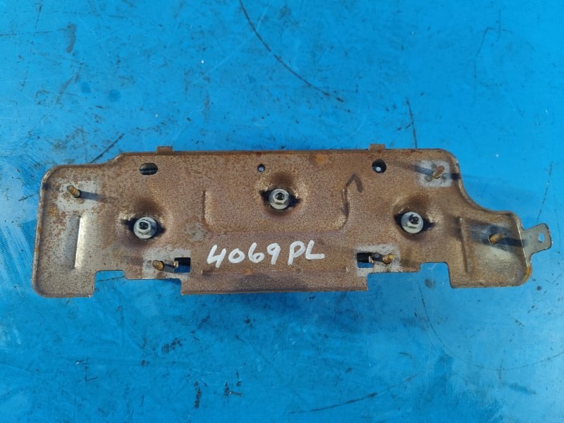 Подушка безопасности в колени левая DODGE JOURNEY 08-20 2.4 ED3 Подушка безопасности в колени левая DODGE JOURNEY 08-20 2.4 ED3