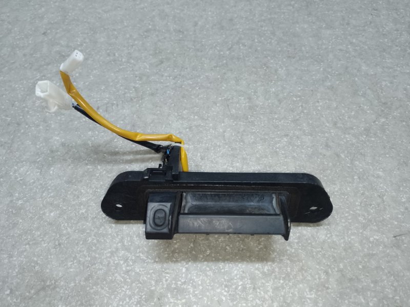 Запчасть кнопка открывания багажника наружная MITSUBISHI OUTLANDER XL 05-13 2007 3.0 6B31 5810A009 Б/У Кнопка открывания багажника наружная MITSUBISHI OUTLANDER XL 05-13 2007 3.0 6B31 5810A009 Б/У