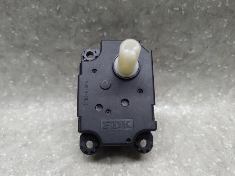 Моторчик заслонки печки MITSUBISHI OUTLANDER XL 05-13 2007 3.0 6B31 7820A080 Б/У