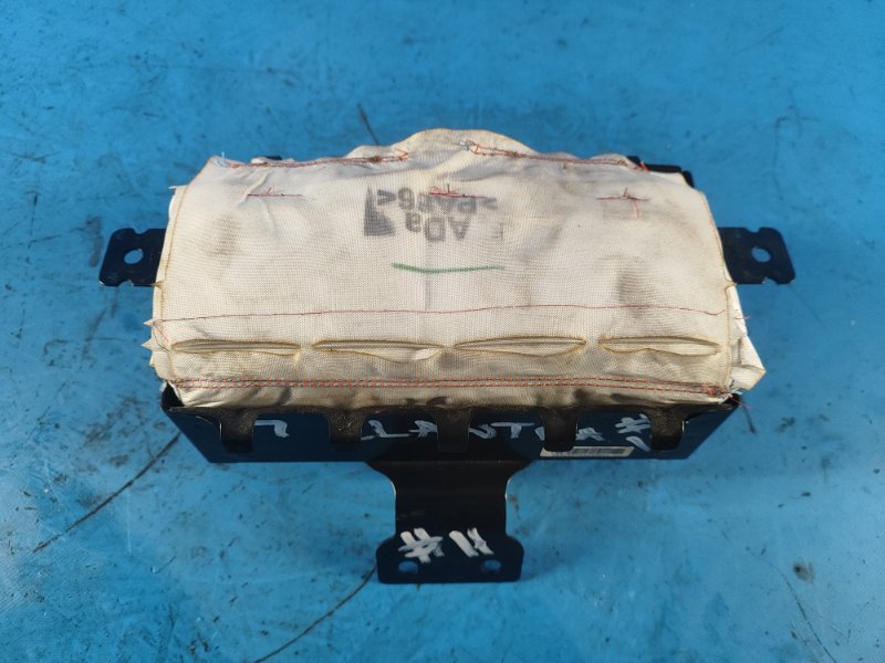 Запчасть подушка безопасности пассажира HYUNDAI ELANTRA AD 16- 84530F3500 Б/У Подушка безопасности пассажира HYUNDAI ELANTRA AD 16- 84530F3500 Б/У