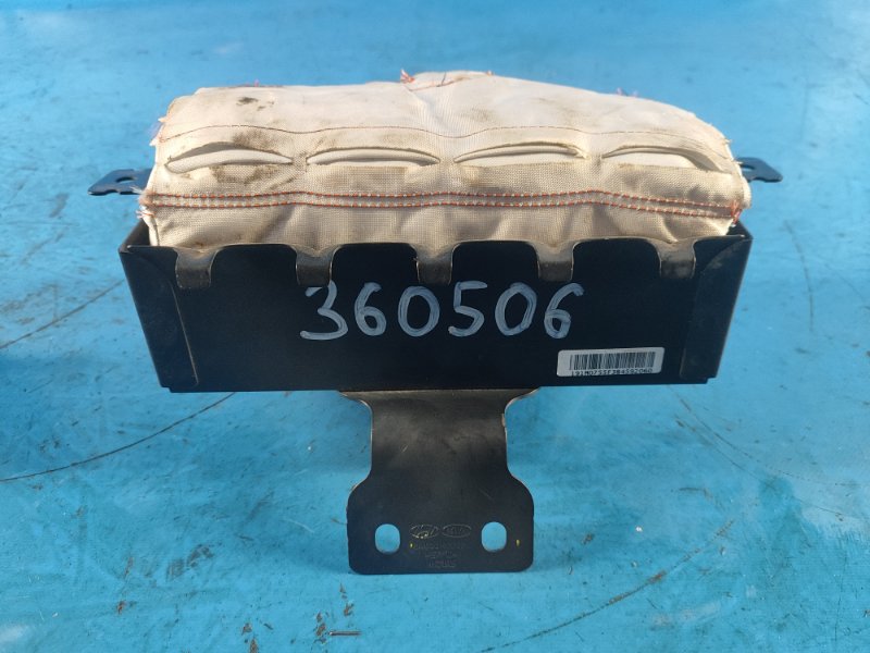 Запчасть подушка безопасности пассажира HYUNDAI ELANTRA AD 16- 2019 2.0 G4NH 84530F2500 Б/У Подушка безопасности пассажира HYUNDAI ELANTRA AD 16- 2019 2.0 G4NH 84530F2500 Б/У