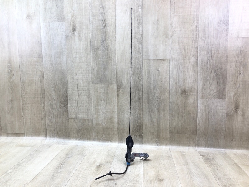 Запчасть антенна SUZUKI GRAND VITARA XL-7 01-06 2003 2.7 H27A 3925352D00 Б/У Антенна SUZUKI GRAND VITARA XL-7 01-06 2003 2.7 H27A 3925352D00 Б/У