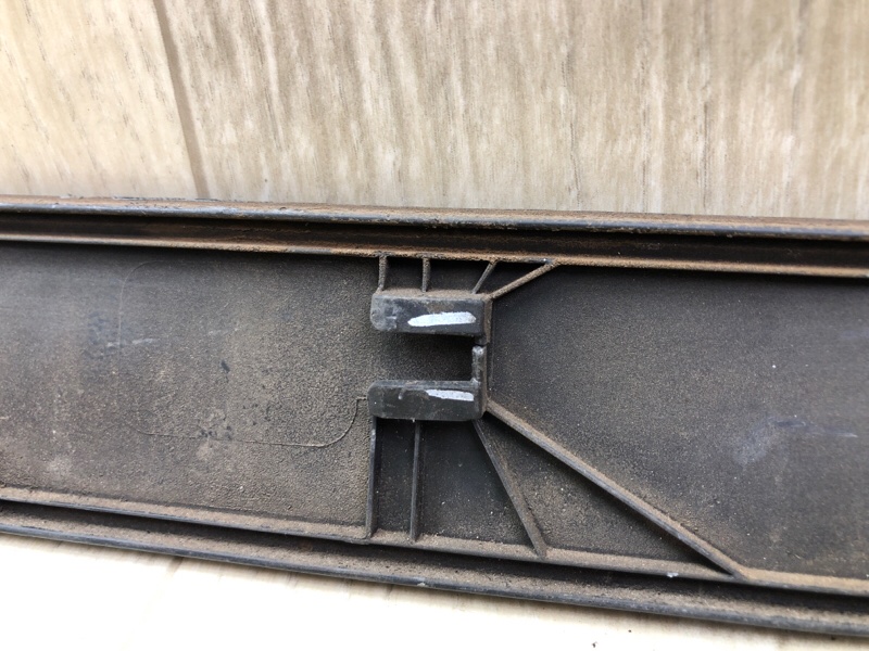 Накладка двери передняя левая TUCSON TL 15-20 2015 G4FJ 1.6 Накладка двери передняя левая TUCSON TL 15-20 2015 G4FJ 1.6