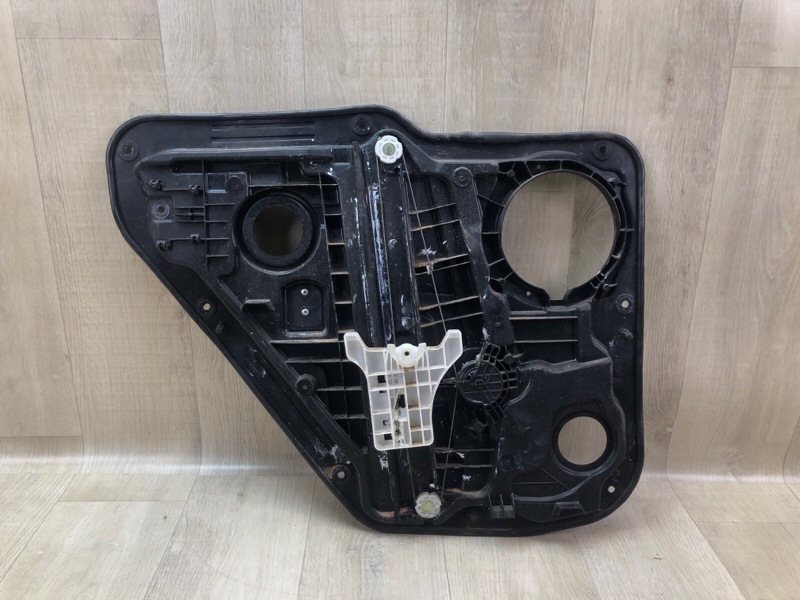 Стеклоподъемник задний правый ELANTRA AD 16- 2016 2.0 G4NH