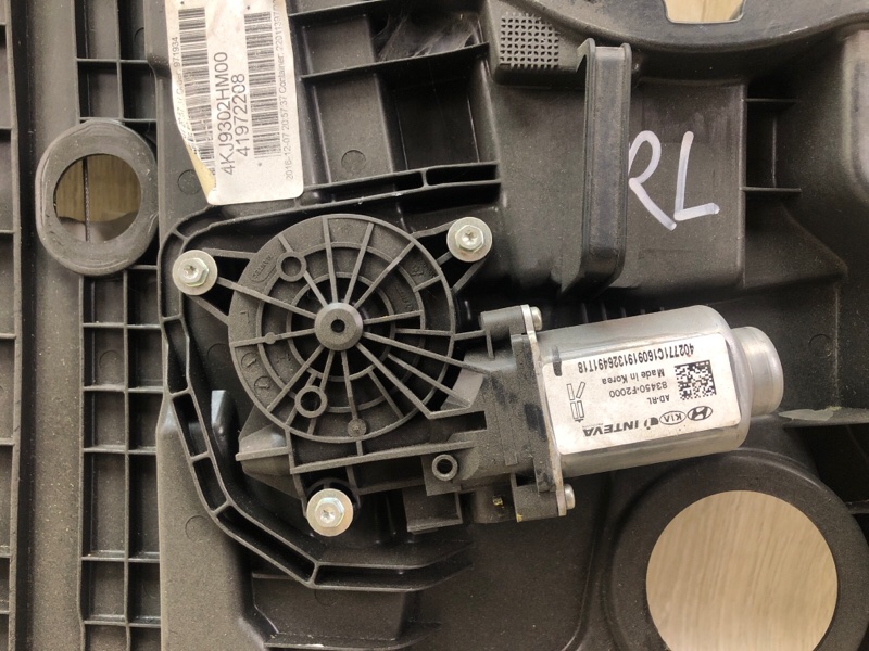 Стеклоподъемник задний левый HYUNDAI ELANTRA AD 16- 2.0 G4NH